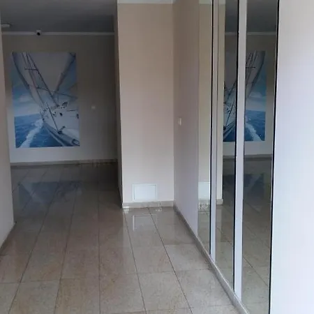 Apartament Sloneczny Apartment *